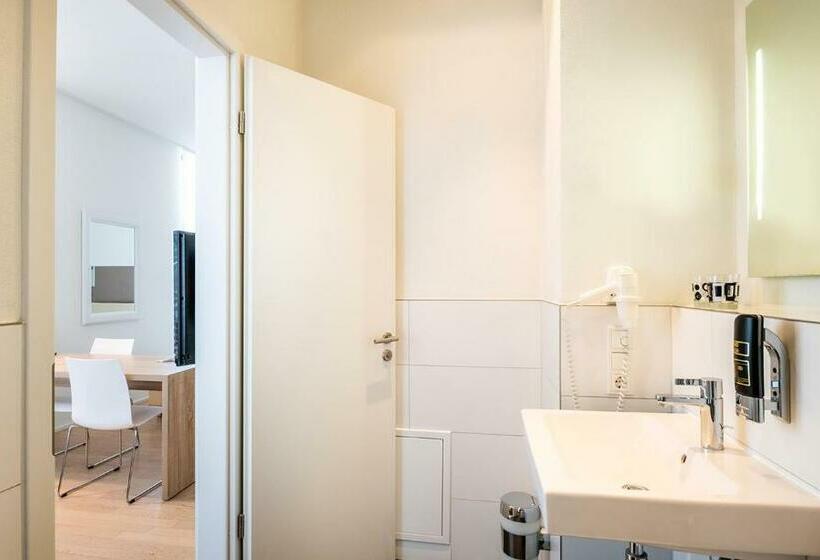 إستوديو قياسى, Schroeders Appartement