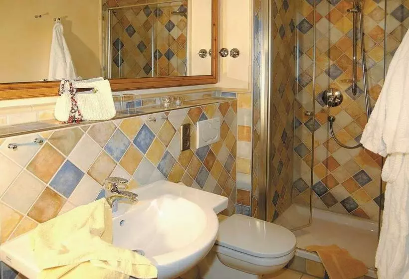 コンフォートルーム, Schwarzwaldhotel Klumpp
