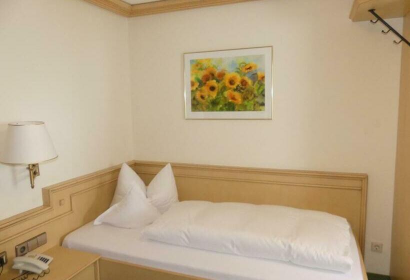 이코노미 싱글 룸, Schwarzwaldhotel Klumpp
