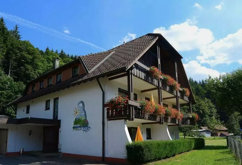 １ベッドルームハウス, Schwarzwaldhotel Klumpp
