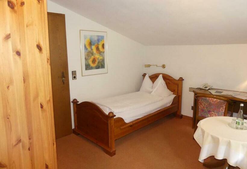 单人经济间, Schwarzwaldhotel Klumpp