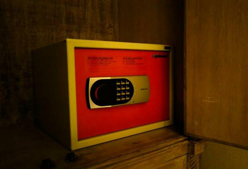 اتاق لوکس, Sea Shell