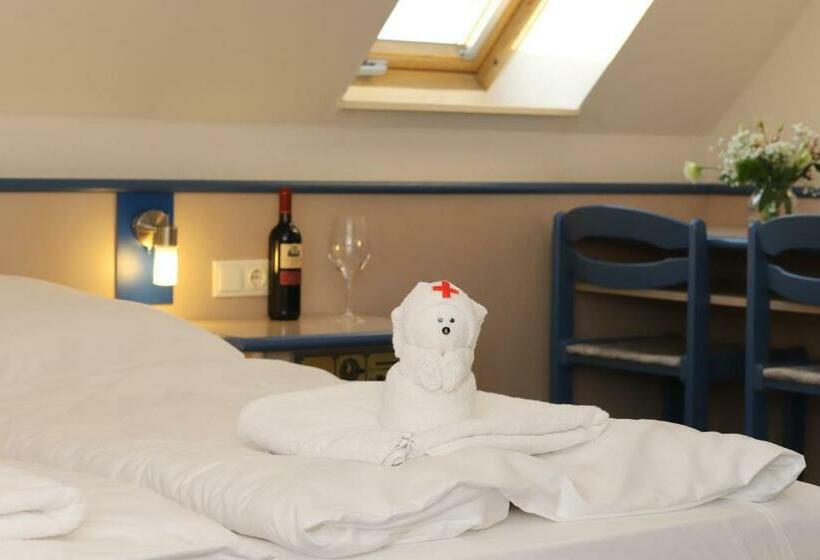 اتاق استاندارد, Smart Hostel By Landgasthof Velber 24h7d