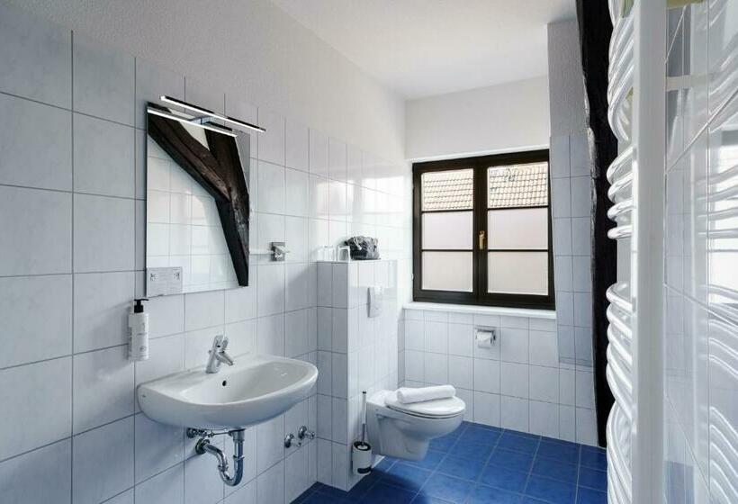 חדר סטנדרט, Waren Alte Warener Zeitung