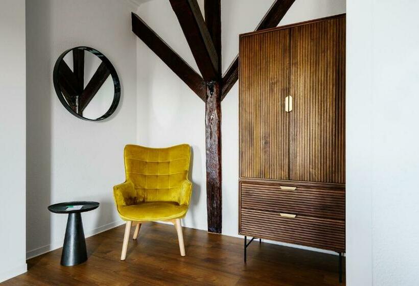 חדר סטנדרט, Waren Alte Warener Zeitung