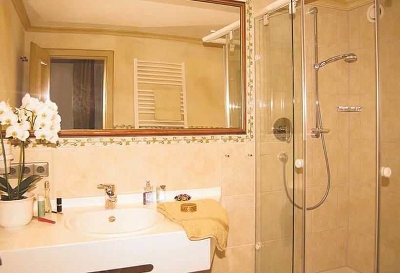 豪华单人间, Schwarzwaldhotel Klumpp