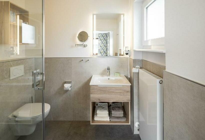 海景标准间带阳台, Plusnaturhotel Direkt Am Ederseeufer Waldhotel Wiesemann Und Ferienapartments