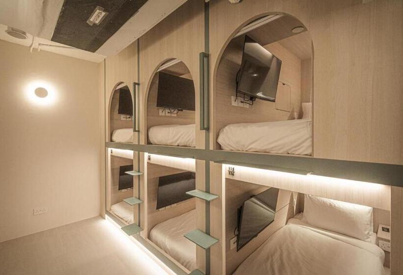 اتاق استاندارد یک نفره, Jyu Capsule