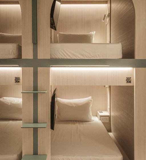 اتاق استاندارد یک نفره, Jyu Capsule