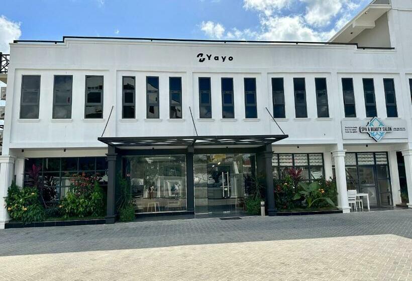 اتاق اکونومی, Yayo Masaki