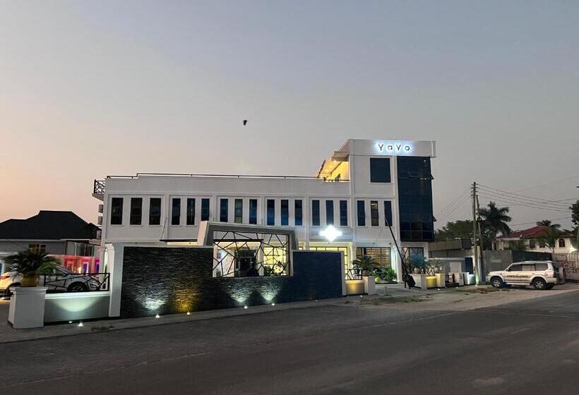 اتاق استاندارد با بالکن, Yayo Masaki