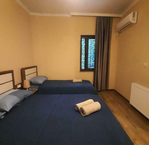 اتاق استاندارد, Guest House N&n