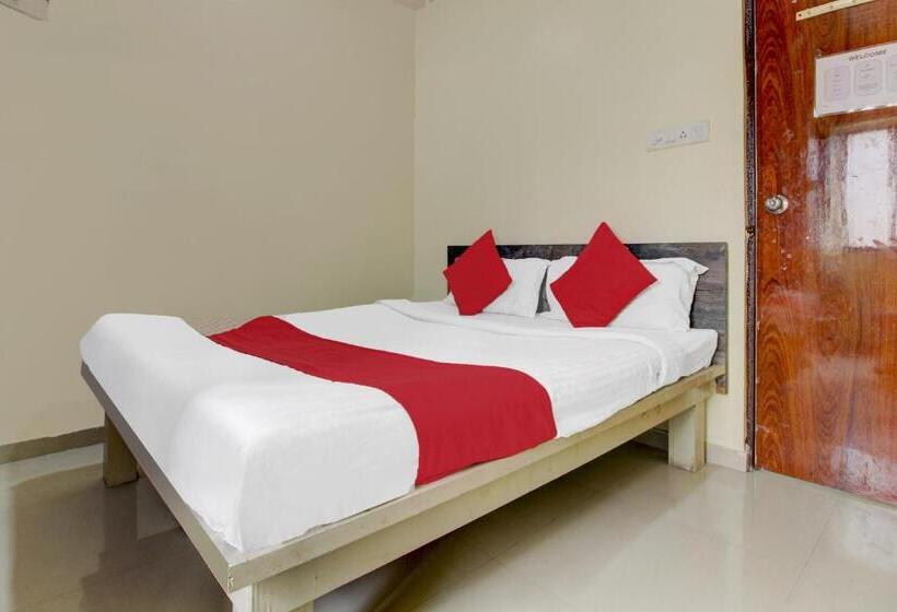 غرفة كلاسيكية ثلاثية, Flagship Shrusti Lodge