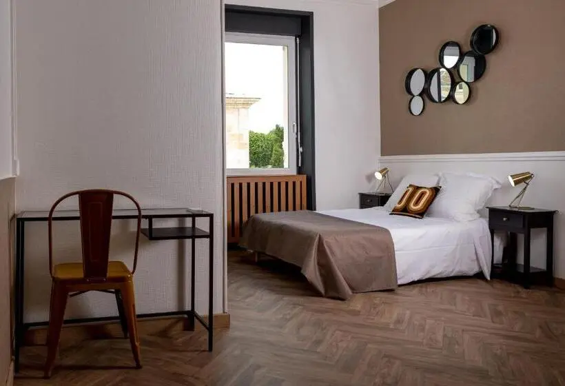 Standard Neljän Hengen Huone, L Aparté