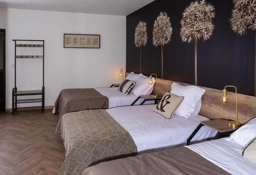 Perhehuone, L Aparté