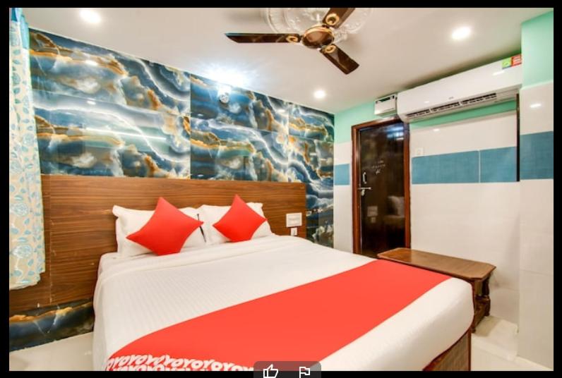 디럭스 룸, Sri Grand