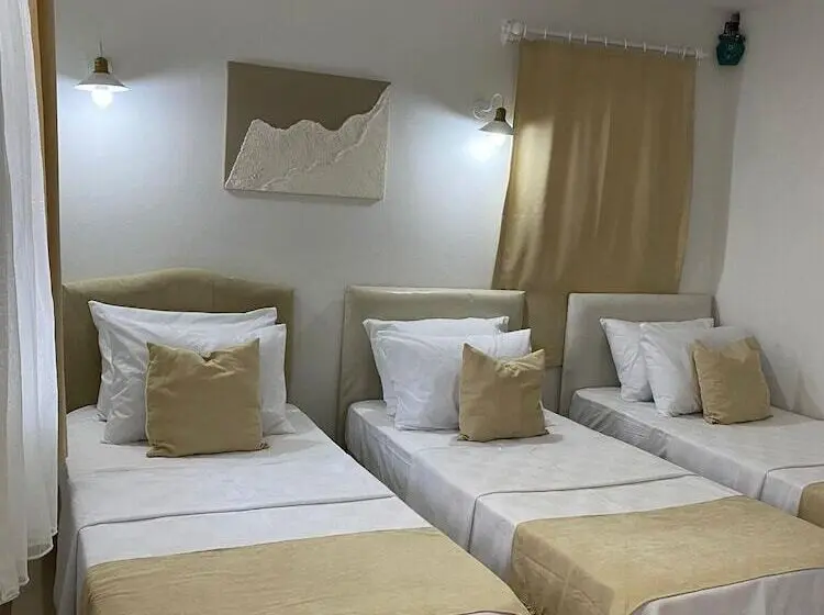 Basic Kolmen Hengen Huone, Lemon Ada Butik Otel