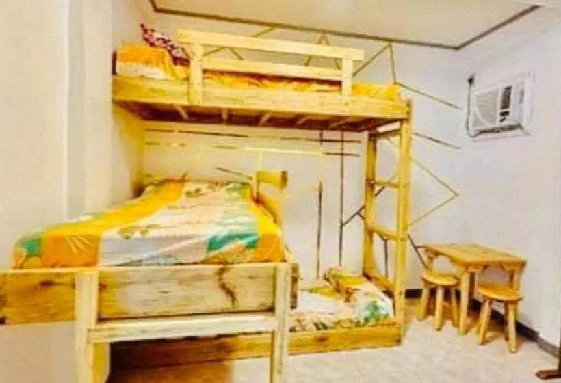 Standard Kolmen Hengen Huone, Reddoorz Plus @ Remarkable Hotel Alcala Pangasinan