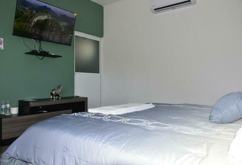 デラックスルーム, Bacaanda