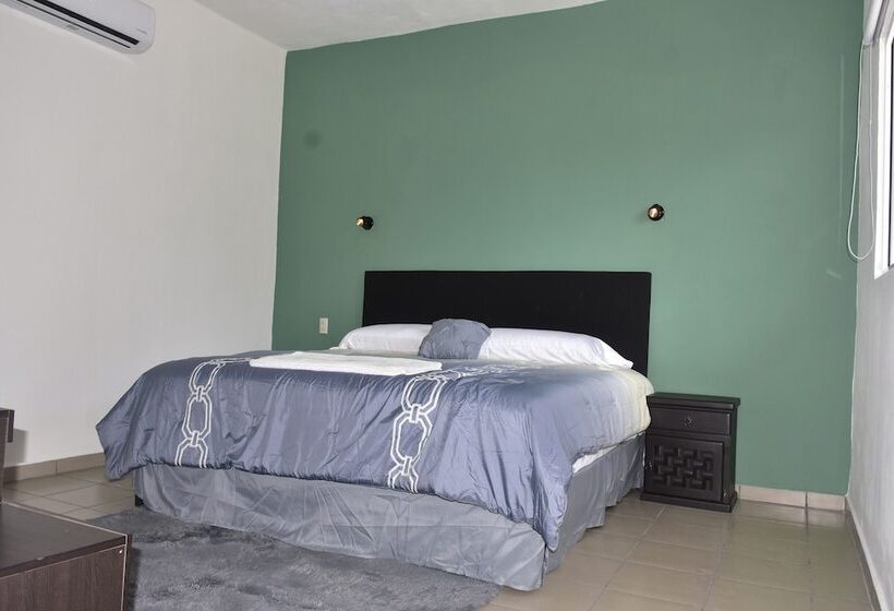 デラックスルーム, Bacaanda