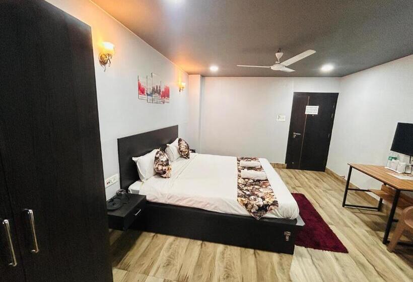 Номер Deluxe, Jd Grand Inn