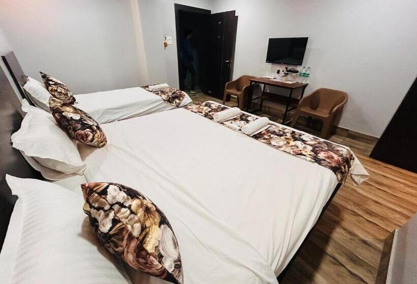 Трехместный Номер Deluxe, Jd Grand Inn