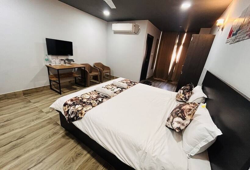 Номер Deluxe, Jd Grand Inn