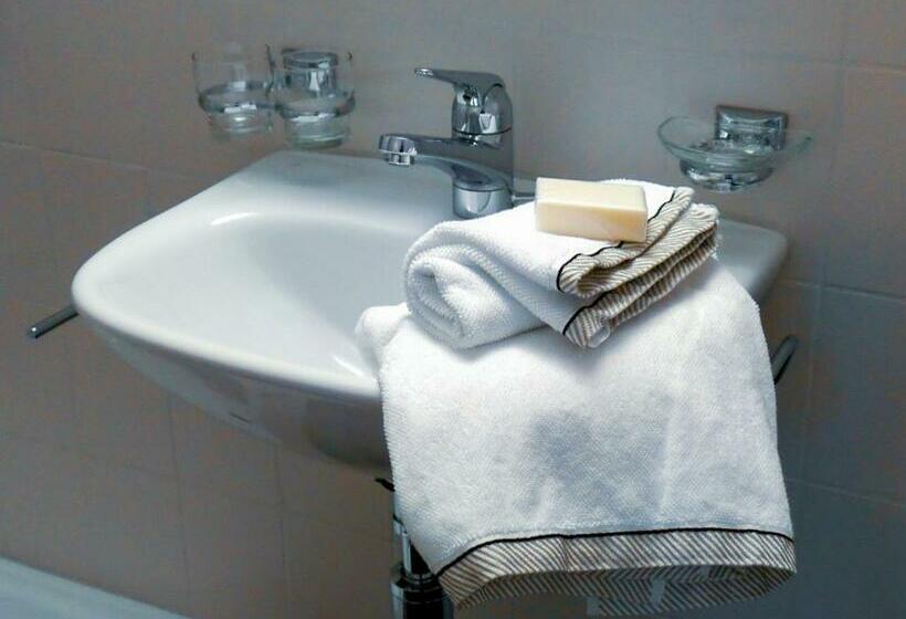 스탠다드 싱글 룸, Restaurant Rosenburg