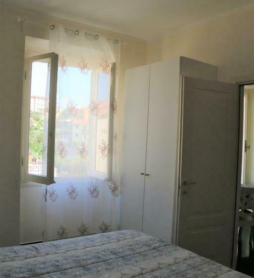 Pokój Czteroosobowy Standard, Affittacamere Da Maria Teresa