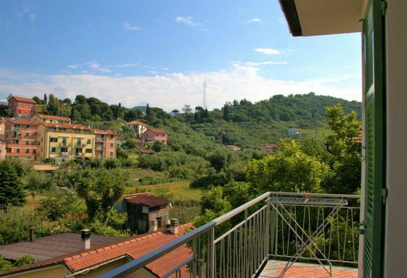 Pokój Czteroosobowy Standard, Affittacamere Da Maria Teresa