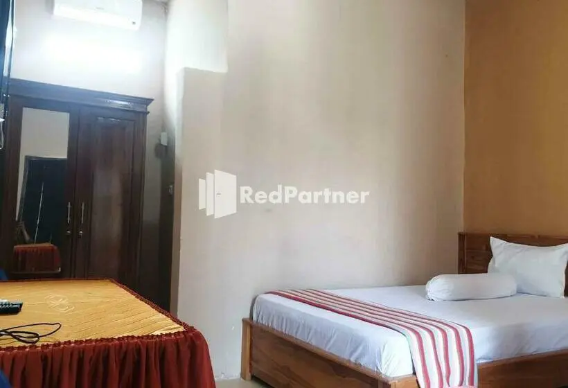 スタンダードルーム, Reddoorz At Hotel Gloria Borong Labuan Bajo