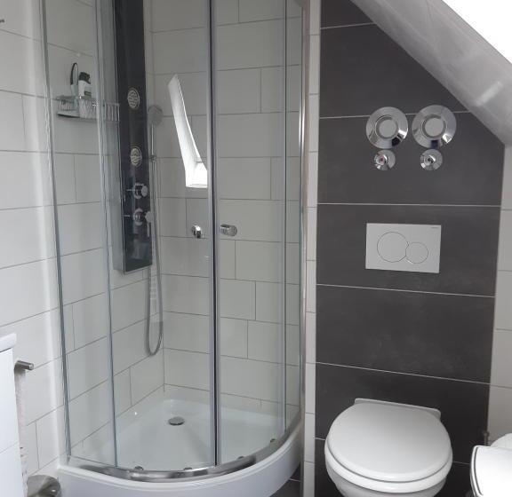 Номер Стандарт, Kurpension Meßmer