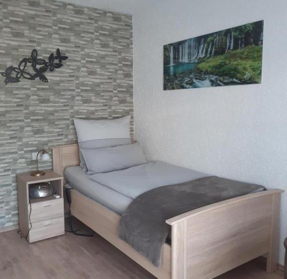 Номер Стандарт Индивидуальный, Kurpension Meßmer