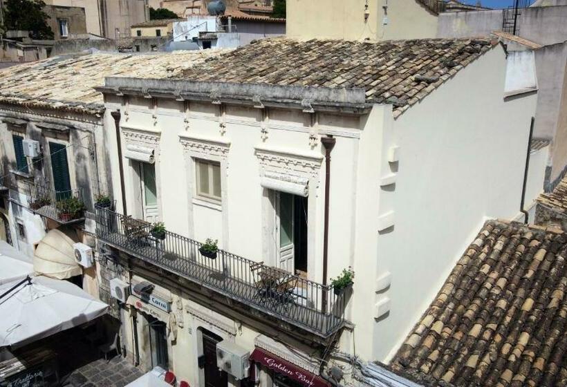 テラス付き1ベッドルームアパートメント, Dal Commediante Apartment And Room