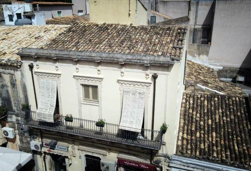 テラス付き1ベッドルームアパートメント, Dal Commediante Apartment And Room