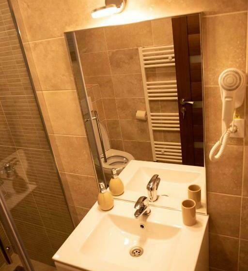 스탠다드 룸, Pensiunea Agroturistica Panoramic