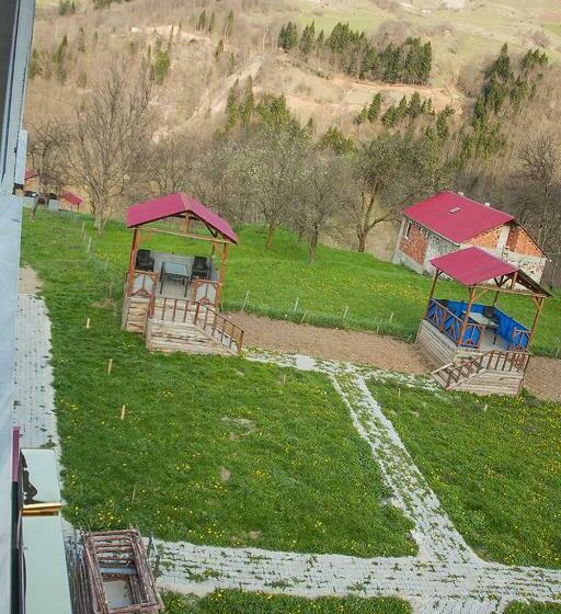 חדר סטנדרט לשלושה, Hamsi̇köy Cennet Bahçesi̇ Otel & Restaurant