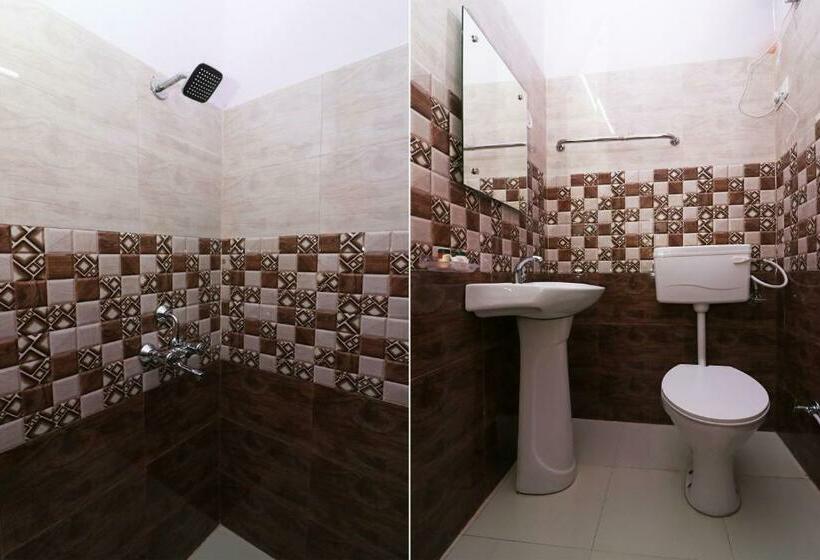 Трехместный Номер Классика, Oyo Grand Sudershan Hs