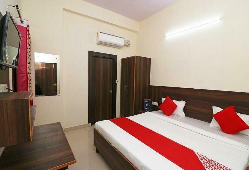 三人经典房间, Oyo Grand Sudershan Hs