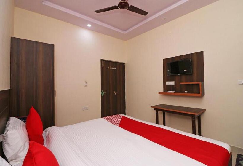 三人经典房间, Oyo Grand Sudershan Hs