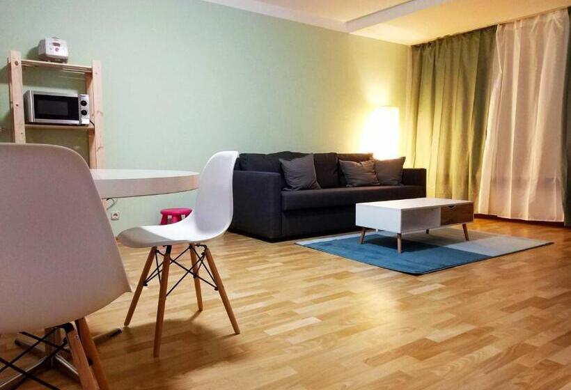 Апартаменты 1 Спальня Нижний Этаж, Sonnige Eg_wohnung Mit Garten Terr