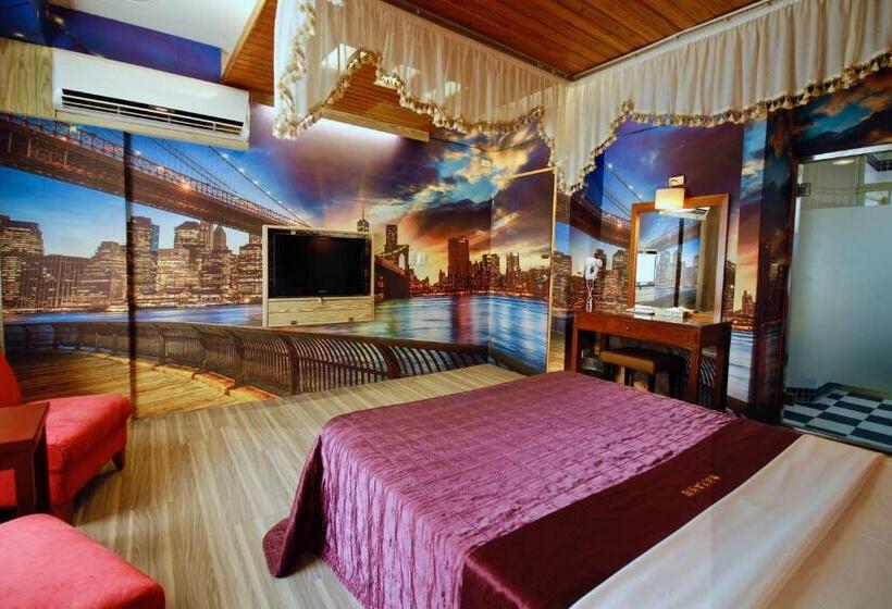 اتاق لوکس, Spring City Motel