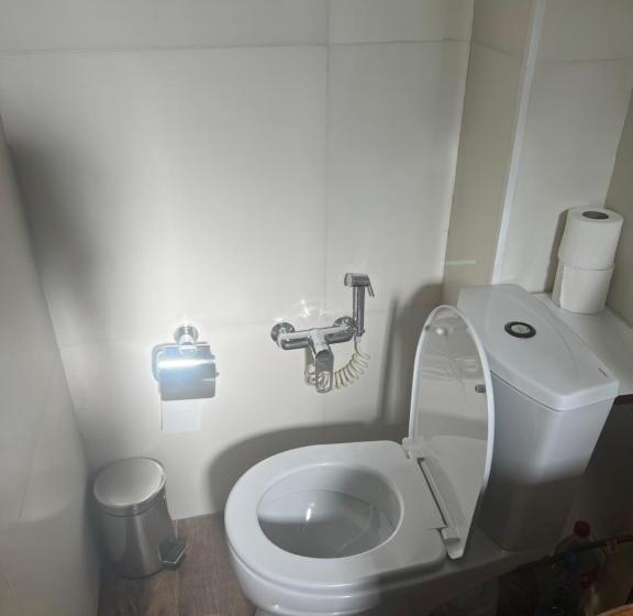 اتاق لوکس یک تخته, Art Osh