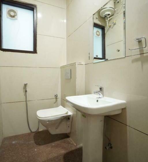 스탠다드 룸, Star Inn