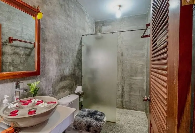 キングサイズベッドのスイートルーム, Villa Indochine D Angkor