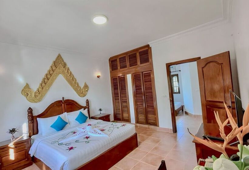 חדר משפחתי מקשר, Villa Indochine D Angkor