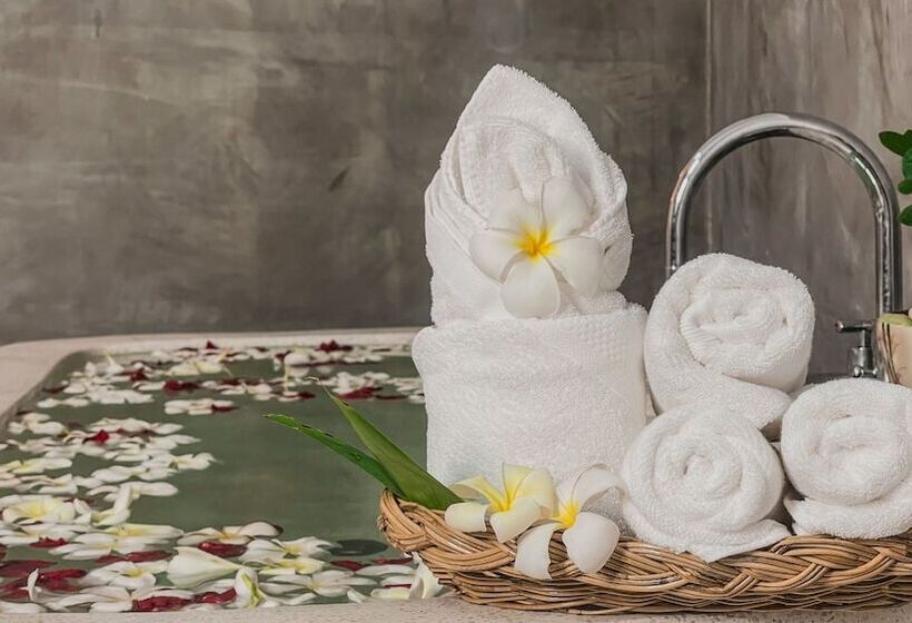 חדר משפחתי מקשר, Villa Indochine D Angkor