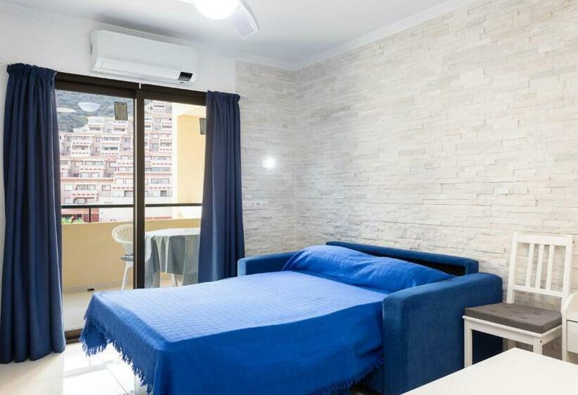 דירת חדר, Listen The Stars 505   Los Cristianos