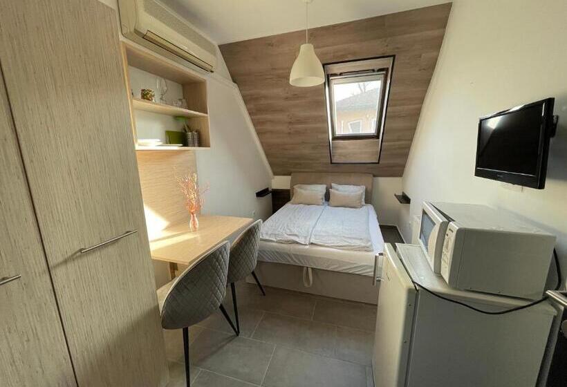 اتاق عادی, New Beachapartman