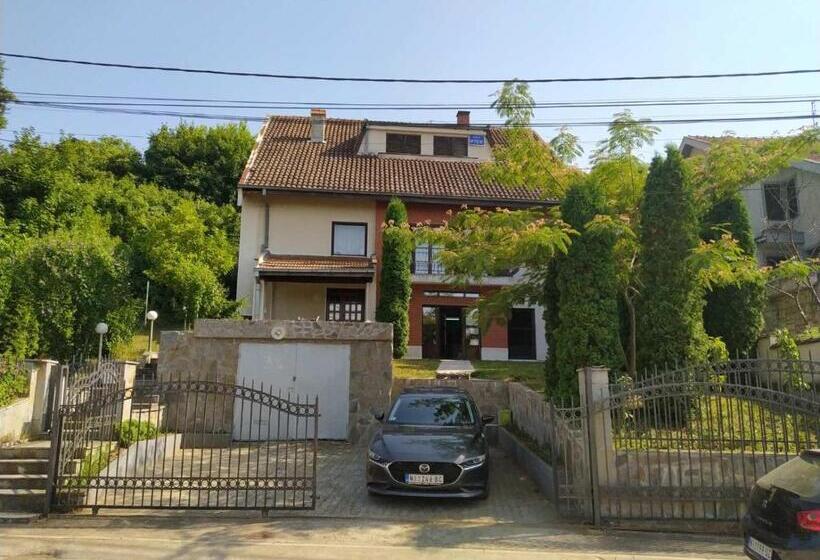 آپارتمان دوبلکس 1 خوابه, Pjer Sobe Niska Banja